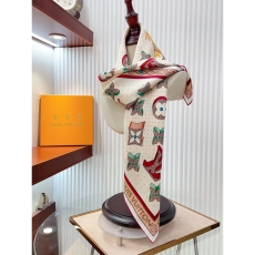 Louis Vuitton Scarf